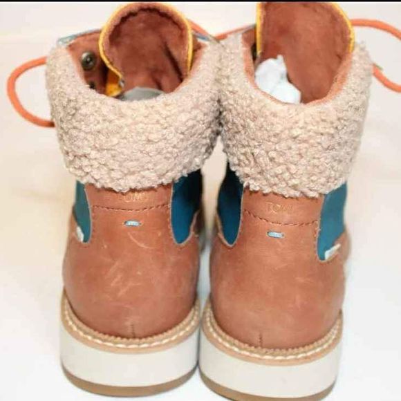 NEW TOMS Mesa NEW Womens Waterproof Hazel Leather Cuffed Ankle Boots Size 6 - Picture 5 of 10
